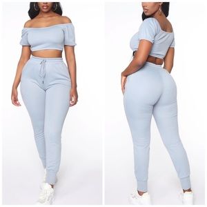Fashion Nova Blue 2 piece set